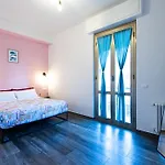 Mari Urbani